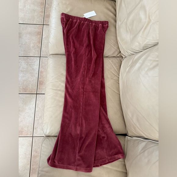 Honorine Archer Pant in Rosewood - Picture 9 of 13